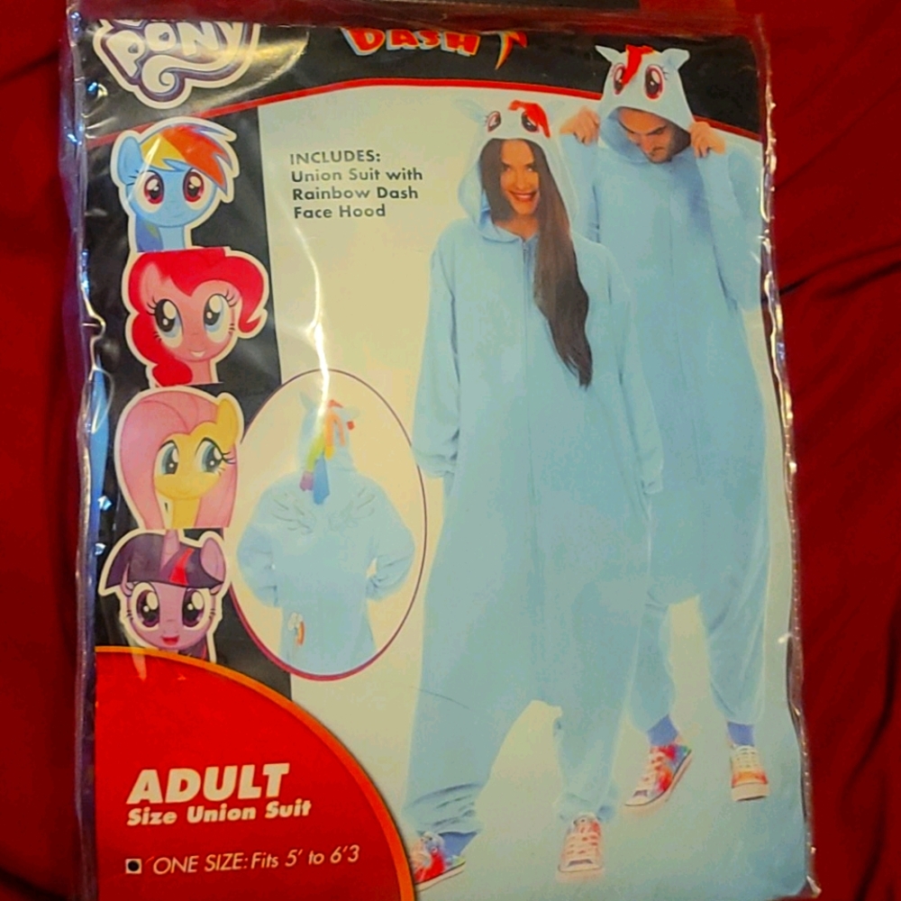 Rainbow dash onsie